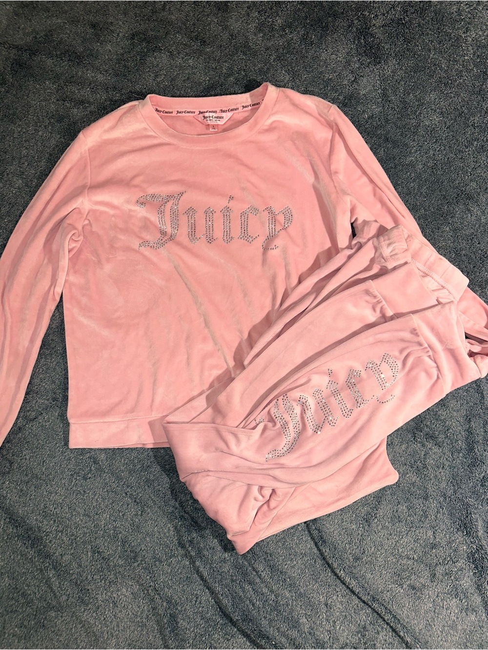 Juicy Couture Pink Velour Rhinestone Logo Pajama Set